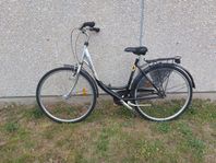 Damcykel från Biltema 28 tum Size 51 cm 3 vxl