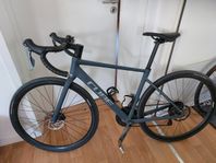 Cube Attain Pro Racercykel