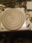 Bang Olufsen skivspelare. vinylspelare 