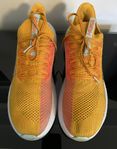 Hoka Carbon X