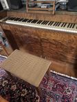 skänkes piano