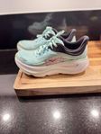 Hoka bondi 9