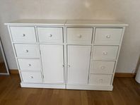 Byrå med lådor och skåp