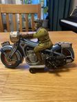 Motorcykel Plåtleksak 1930-40 tal