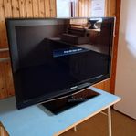 40" Full HD LCD TV