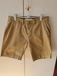 Beige chinosshorts från H&M strl 29 (46)