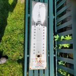 Äldre Emaljskylt / Termometer - Fylgia - 100cm x 25cm.