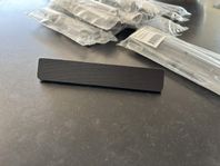 Handtag till köksluckor 