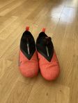 Fotbollsskor, Nike stlk 32