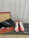 Fotbollsskor Puma ultra 5 Ultimate strl 45