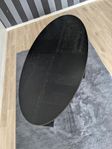 Mörkt soffbord