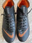 Nike mercurial fotbollsskor 42 