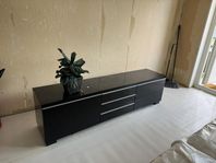 tv-bänk