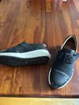 Clarks fritidssko storlek 36