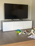 TV-bänk 