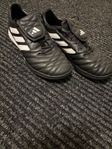 Adidas fotbollsskor stl 44, COPA Gloro grus och konstgräs
