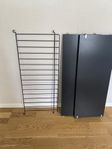 2 Svarta hyllplan och tidskriftshylla String 78x30