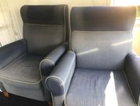 två fåtöljer ”Muren” IKEA