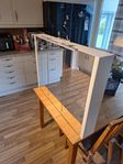 Badrumsskåp