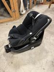 babyskydd maxi cosi + isofix bas