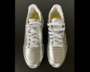 Nyskick! Reebok Classic Leather Metallic Silver