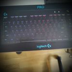 Logitech G Pro keyboard (helt nytt skick!)