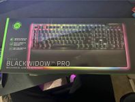 Razer Blackwidow V4 Pro tangentbord