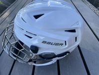 Bauer hjälm react150 och skridskor mach 1