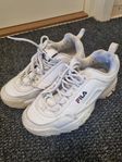 Fila skor storlek 39,5 innermått 25,5 
