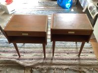 2 st sängbord teak 