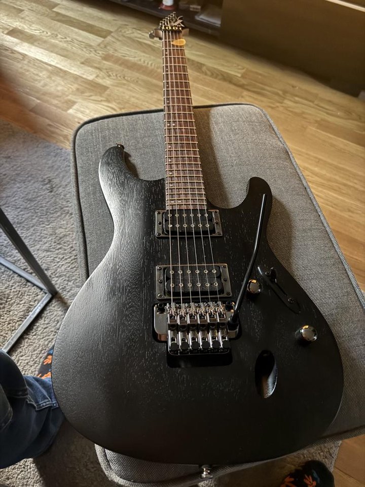 Ibanez s520