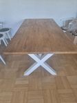 Matsalsbord