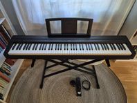 Yamaha P35 digitalpiano med tillbehör
