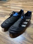 Adidas Predator fotbollsskor strl 41.5