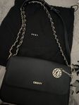 Dkny väska 