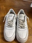 Nike Air Force 1 Low White