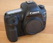 Canon 5D Mark IV