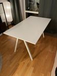 Skrivbord TROTTEN