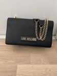 Love Moschino svart väska