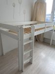 Säng 90x200 BORTSKÄNKES! 