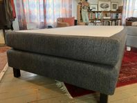 Säng ”Kontinental” bredd 120cm