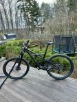 Specialized Enduro Comp 29/6 Fattie Large, mycket bra skick