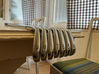 Titleist T100 4-PW 0,5” Förlängda