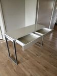 Skrivbord