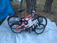 Två barncyklar 1 kickbike 
