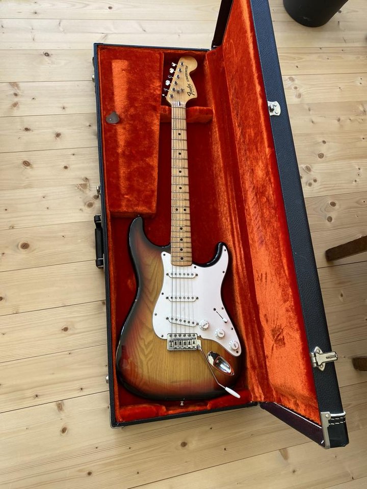 1976 Fender Stratocaster.