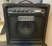 Fender Rumble 15, basförstärkare