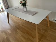 Matbord vit