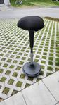Ergonomisk pall höj- och sänkbar