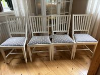 Trevliga stolar i Leksandmodell